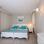 Kalina Hotel *
