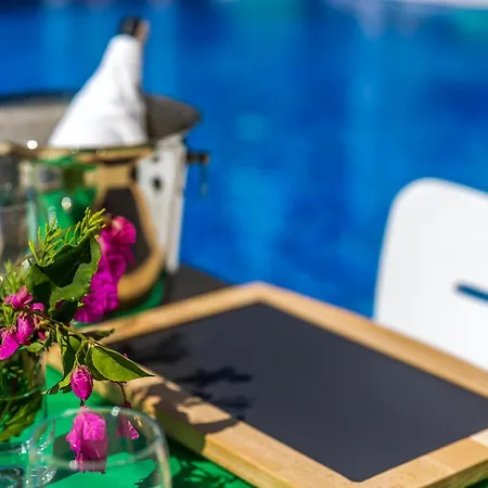 Kalina Ξενοδοχείο *